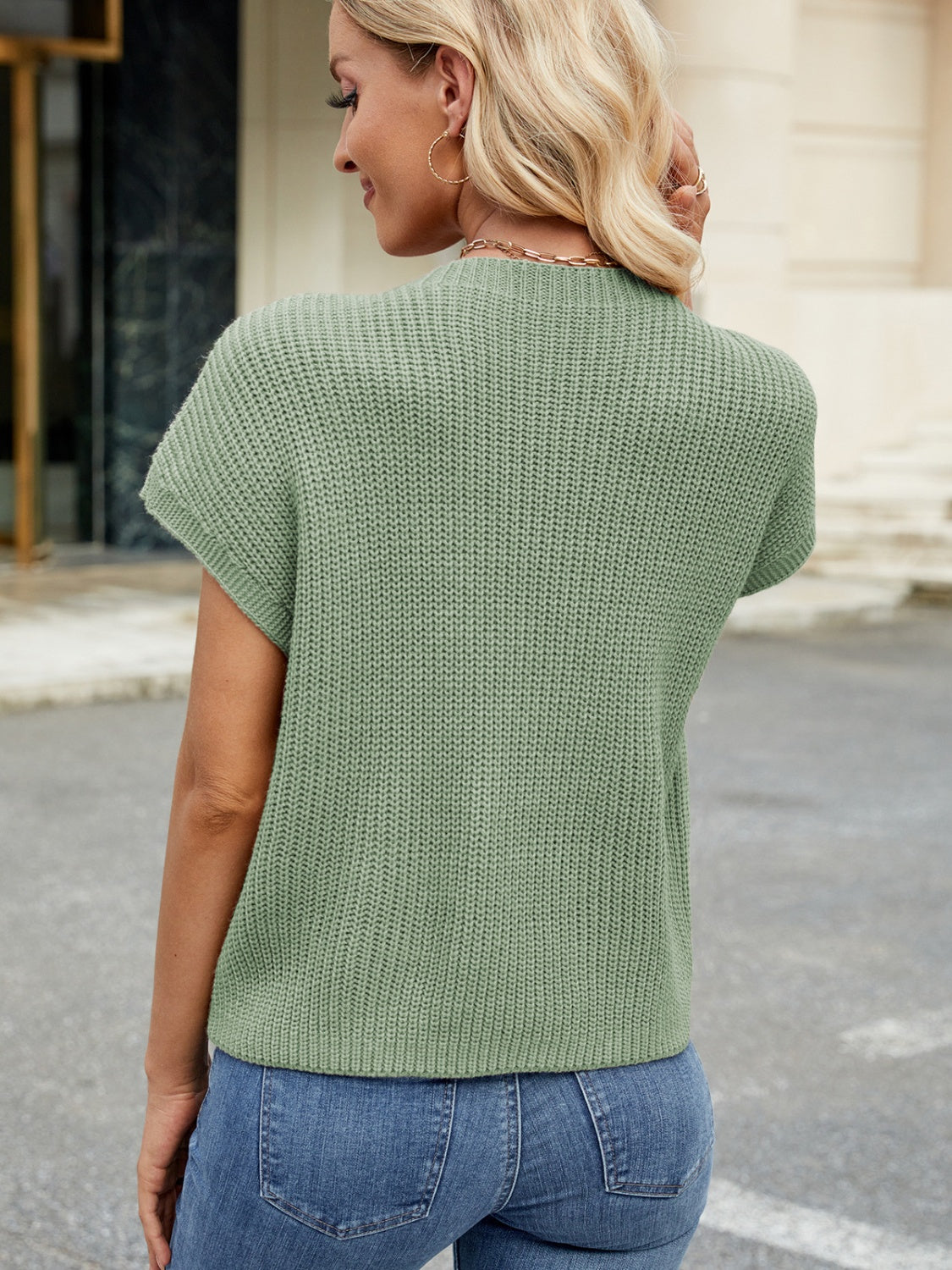 Round Neck Short Sleeve Sweater