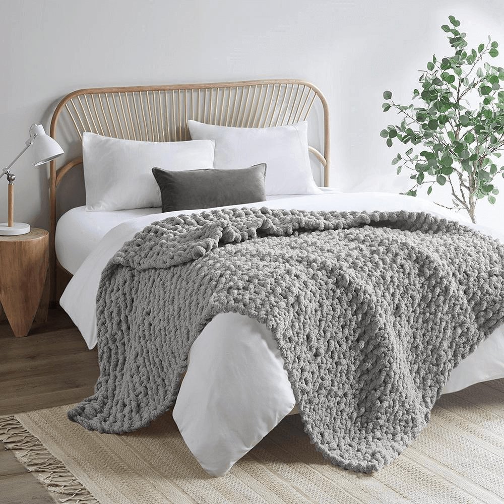 Chenille Handmade Chunky Knit Throw Blanket in Ivory