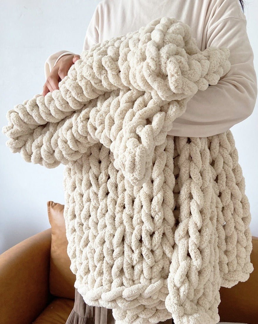 Handmade Beige Chunky Fluffy Knit Throw Blanket - Cozy and Soft Chenille Yarn